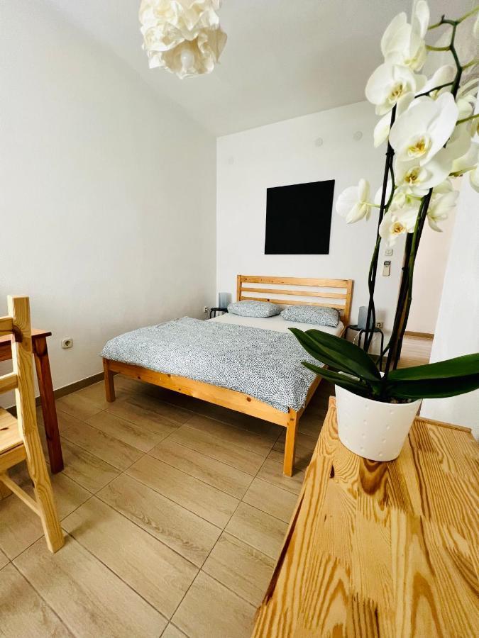 Guesthouse Dvoshko Hvar Exterior foto