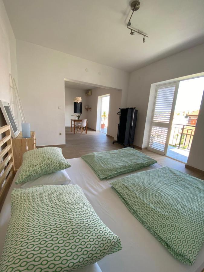 Guesthouse Dvoshko Hvar Exterior foto